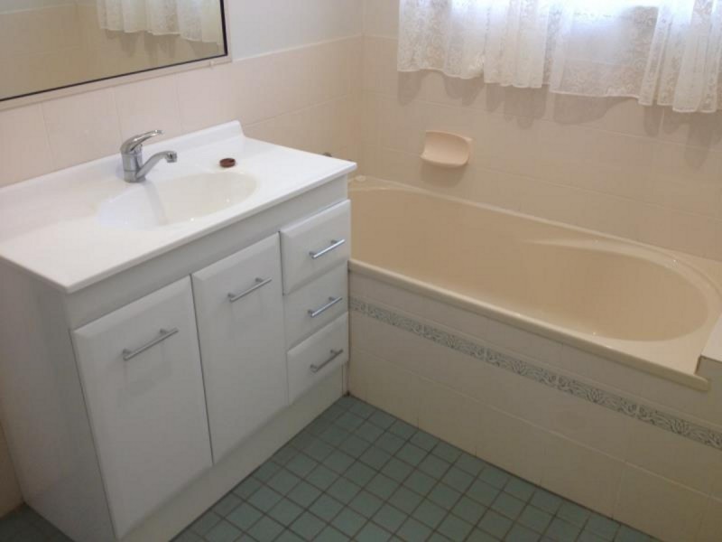 89 Donovan Crescent, Gracemere QLD 4702